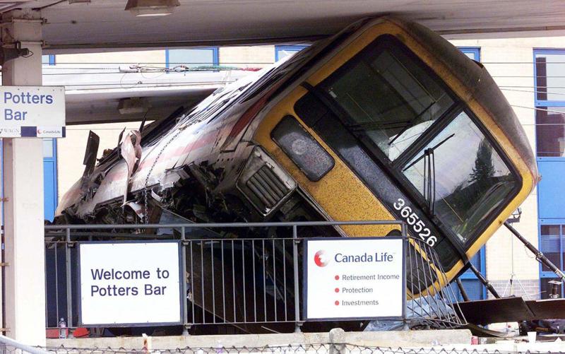 Ian Prosser argues that the management of track has been “transformed” since accidents such as that at Potters Bar. Seven people were killed on May 10 2022 after 365526 derailed because points moved under the train. ALAMY.