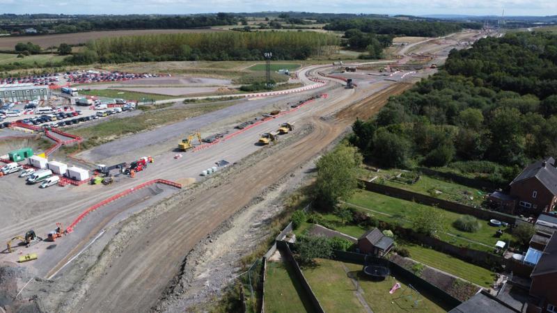 The route of HS2 looking south over the alignment from School Hill. CHRIS HOWE.