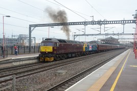 West Coast Railway 47245 leads 47580 away from Rugby on April 2, with a London Euston-Chester charter. DARREN WETHERALL.