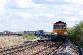 GB Railfreight 66307 passes Milepost 100, between Gainsborough and Beckingham, with a Felixstowe-Doncaster Hexthorpe container train on March 30.