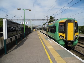 London Northwestern Railway 350241 pauses at Watford Junction Platform 8 on May 23 2019 with the 1027 service to Tring. STEPHEN ROBERTS