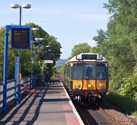Chiltern Railways 121034 forms the 0918 from Princes Risborough-Aylesbury at Monks Risborough. KIM FULLBROOK.