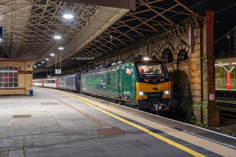 93001 stands at Crewe with the 2226 Crewe South Yard-Carlisle test run on December 11. SAM BOND.