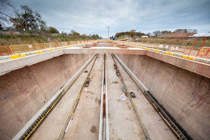 Looking down on the 'green tunnel' through the gaps in the roof structure which will eventually be covered up. HS2 LTD.
