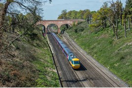 Great Western Railway 43002 Sir Kenneth Grange races through Sonning Cutting on May 4. JACK BOSKETT.