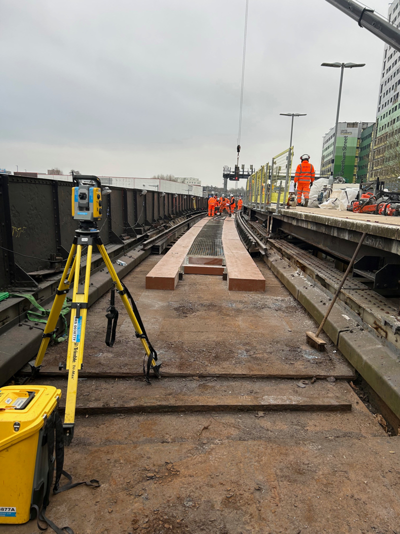 Timber replacement takes place at Portsmouth & Southsea station high-level platforms, for trains continuing to Portsmouth Harbour. NETWORK RAIL.