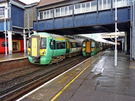 Southern 377118 and 377446 at Clapham Junction on January 3 2014. RICHARD CLINNICK.