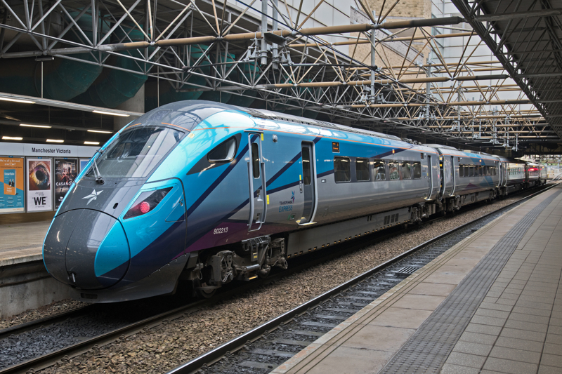 A TransPennine Express 802 at Manchester Victoria. TONY MILES