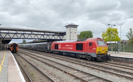 Transport for Wales Class 67 loco hauling Mark 4 carriages at Hereford station, July 2024