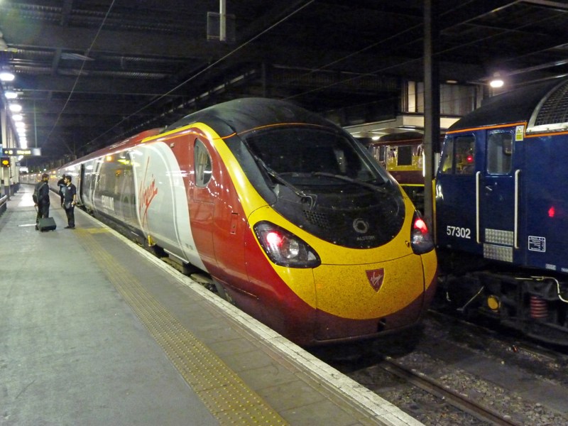 Virgin Trains 390104 at London Euston prior to working the 2300 to Manchester Piccadilly on September 4. RICHARD CLINNICK.